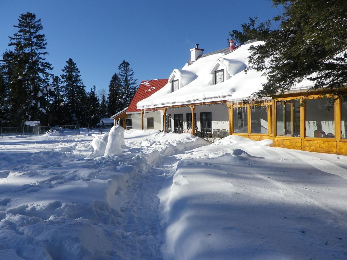Auberge La Seigneurie Valcartier サン・ガブリエル・ド・ヴァルカルティエ エクステリア 写真